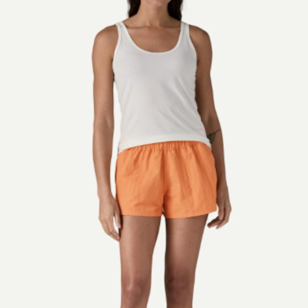 Patagonia Barely Baggie Shorts 2.5 in Medium